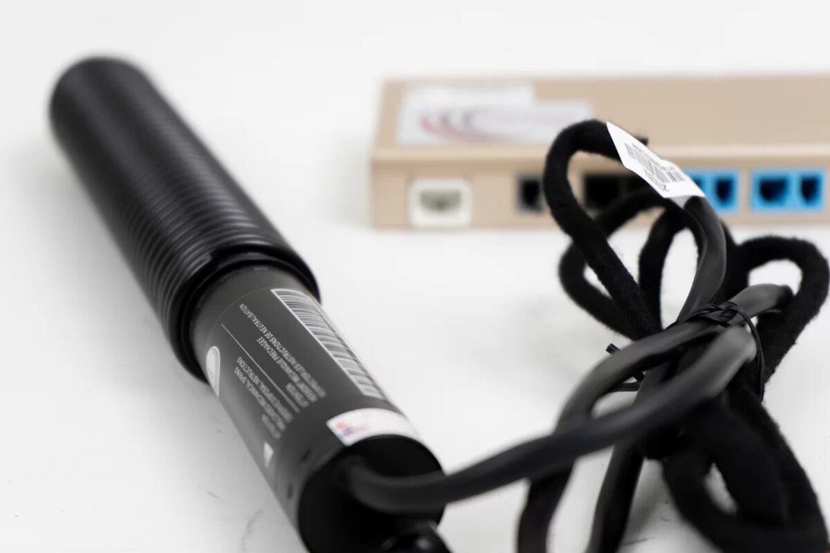 CỐP ĐIỆN XE EVEREST AMBIENTE