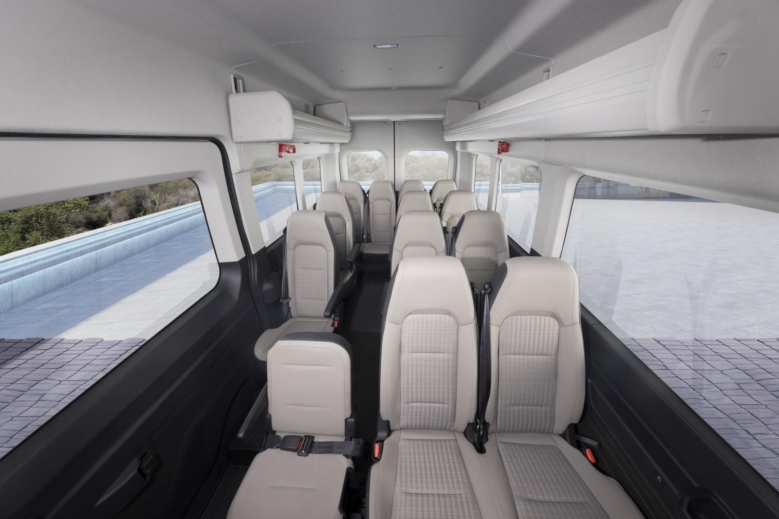 Ford Transit Premium+