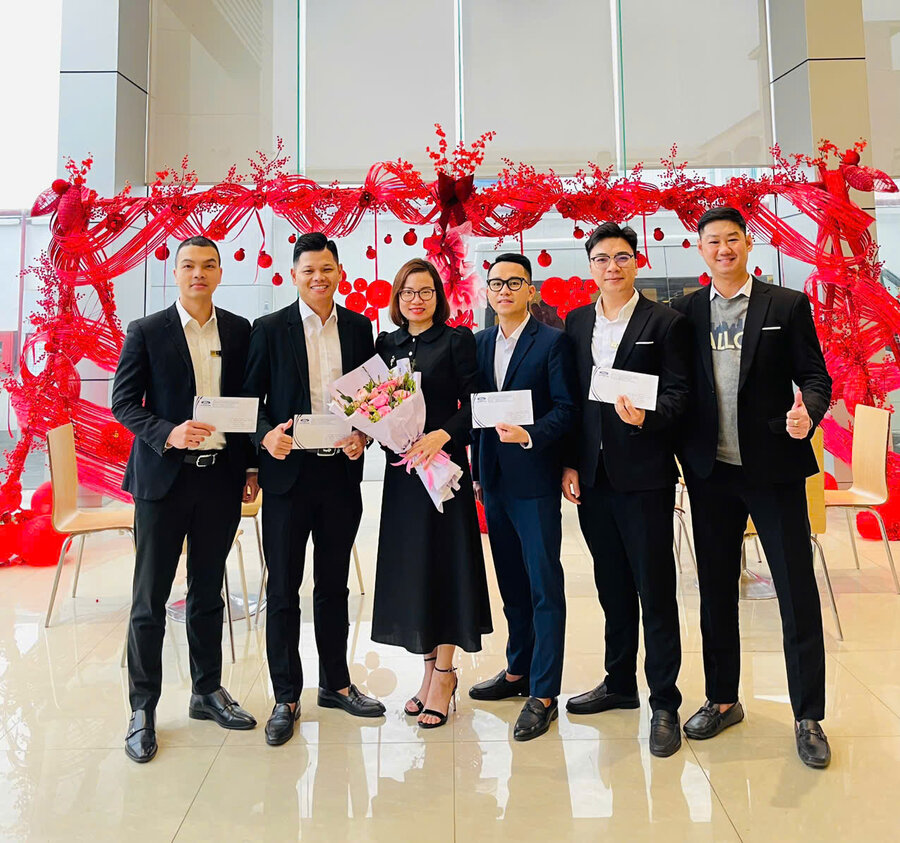 Vinh Danh Cá Nhân - Tập Thể Xuất Sắc Tháng 01.2025